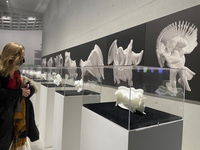 现场 | 用艺术致敬英雄之城 2022武汉双年展启幕，展现艺术活动策划新高度